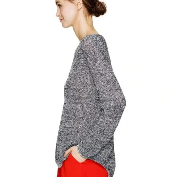 Aritzia Babaton Jarrod Sweater V-neck Long sleeve Grey Knit Heathered XXS - Picture 11 of 16